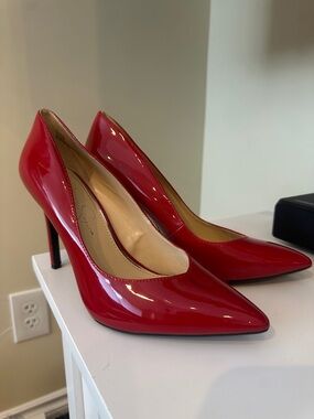 Jessica Simpson Red Patent Pointed-Toe Stiletto Pumps